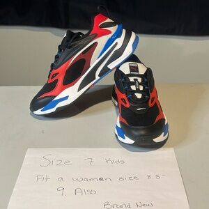 Puma Kids' Black and Red Sneakers